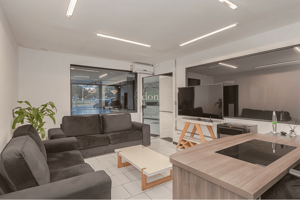2384529.jpeg